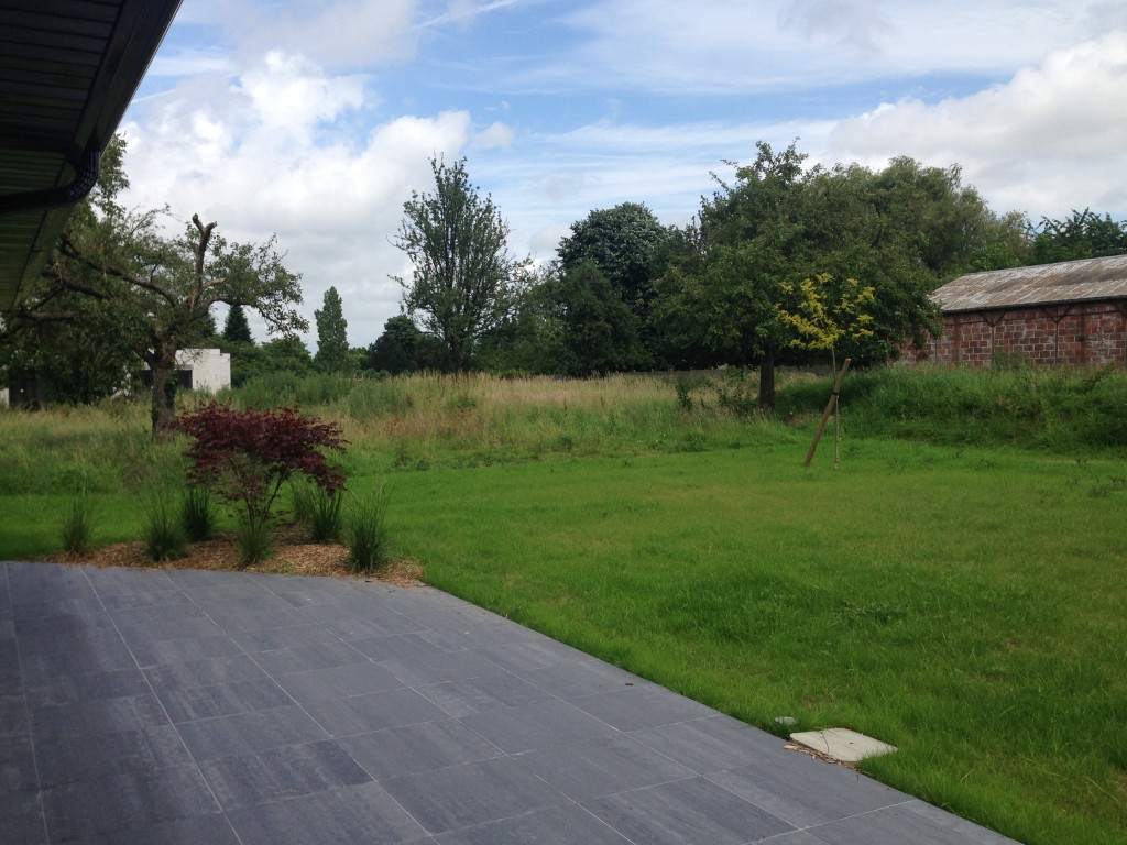 Création d'une terrasse en pierre naturelle