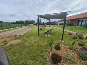 Pergola et boulodrome Proville